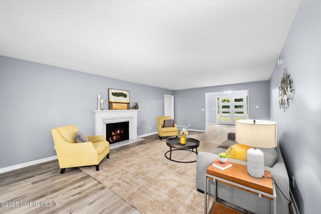 4906 Pine Ridge Road, Toledo, OH 43615