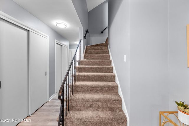 4906 Pine Ridge Road, Toledo, OH 43615