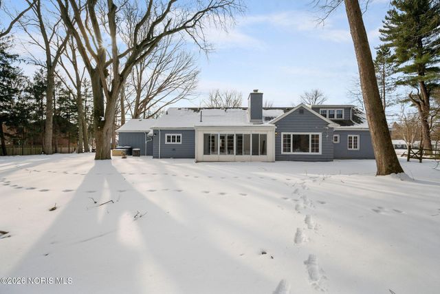 4906 Pine Ridge Road, Toledo, OH 43615