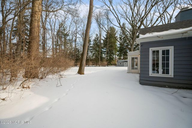 4906 Pine Ridge Road, Toledo, OH 43615