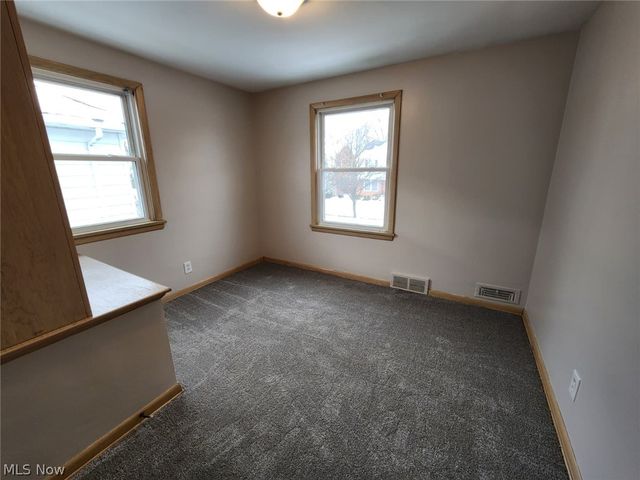 2413 Elmdale Road, University Heights, OH 44118