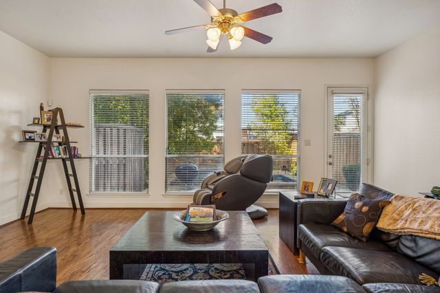 4415 W University Boulevard, Dallas, TX 75209