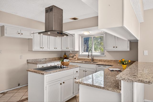 1822 PAISLEY, San Antonio, TX 78231