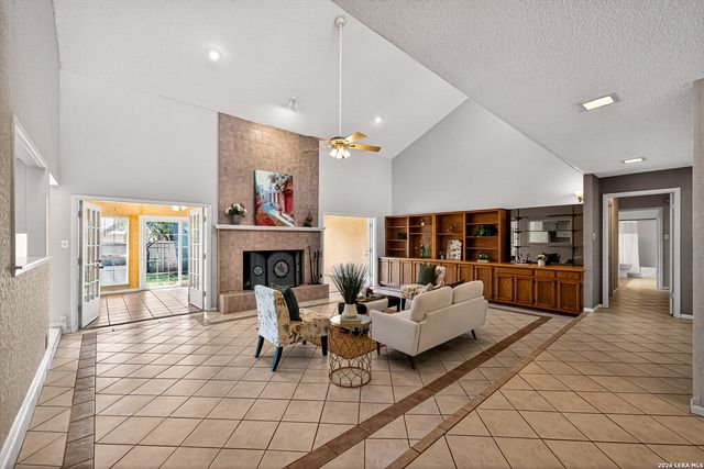 1822 PAISLEY, San Antonio, TX 78231