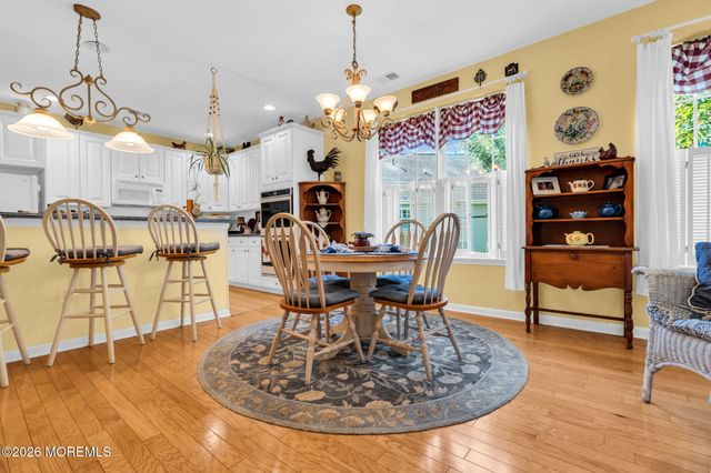 20 Windy Reef Court, Barnegat, NJ 08005