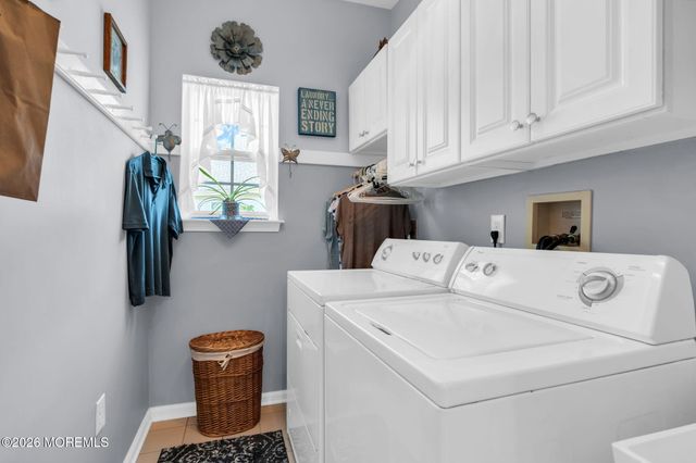 20 Windy Reef Court, Barnegat, NJ 08005