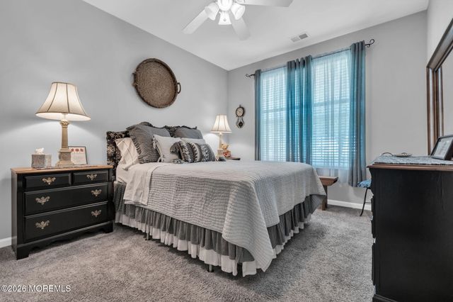 20 Windy Reef Court, Barnegat, NJ 08005