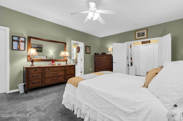 20 Windy Reef Court, Barnegat, NJ 08005