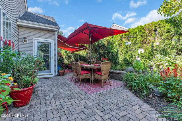 20 Windy Reef Court, Barnegat, NJ 08005