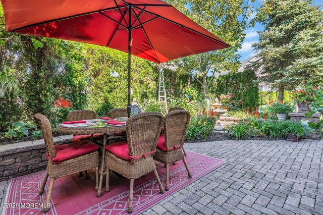 20 Windy Reef Court, Barnegat, NJ 08005