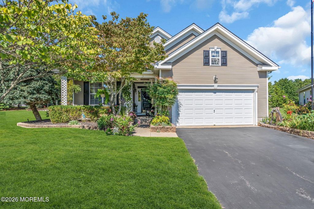 20 Windy Reef Court, Barnegat, NJ 08005