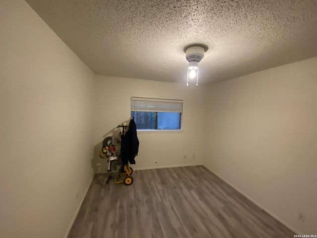 11783 SPRING SONG DR, San Antonio, TX 78249