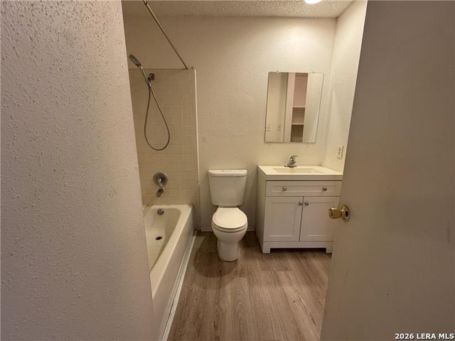 11783 SPRING SONG DR, San Antonio, TX 78249