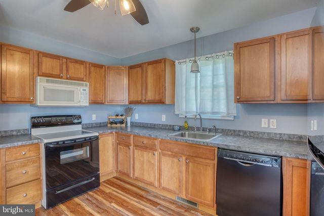 199 COOL BREEZE DR, Clayton, DE 19938