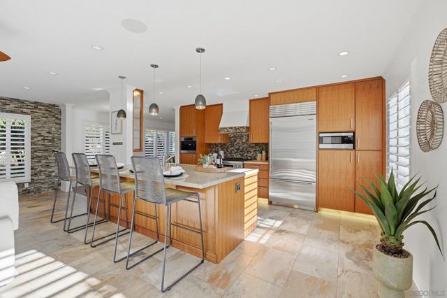 433 Seabright Ln, Solana Beach, CA 92075