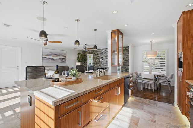 433 Seabright Ln, Solana Beach, CA 92075