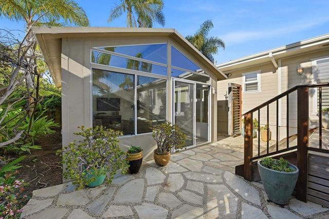 433 Seabright Ln, Solana Beach, CA 92075