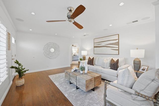 433 Seabright Ln, Solana Beach, CA 92075