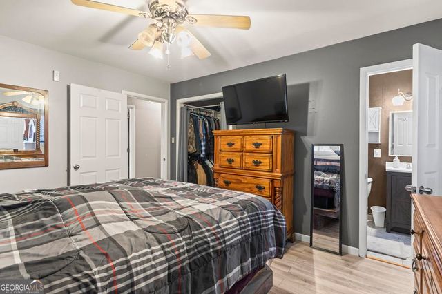 505 Round Pond Road, Lafayette, GA 30728