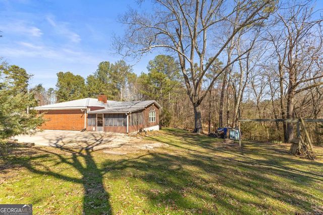 505 Round Pond Road, Lafayette, GA 30728