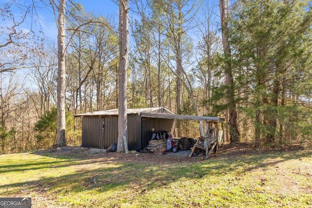 505 Round Pond Road, Lafayette, GA 30728