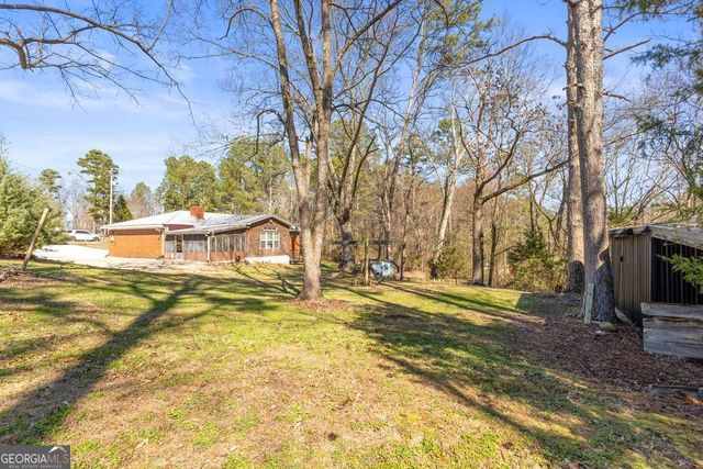 505 Round Pond Road, Lafayette, GA 30728