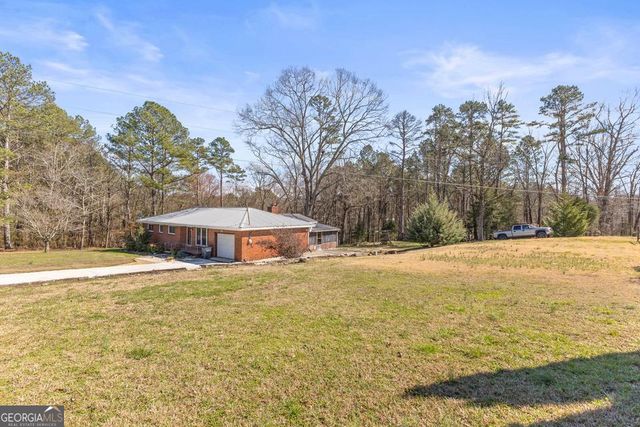 505 Round Pond Road, Lafayette, GA 30728