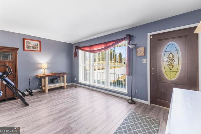 505 Round Pond Road, Lafayette, GA 30728