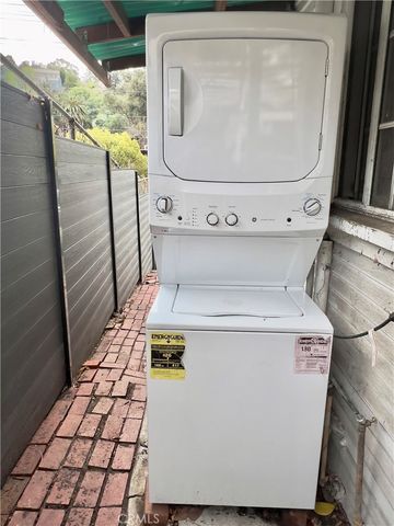 1915 Echo Park, Los Angeles, CA 90026