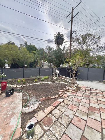 1915 Echo Park, Los Angeles, CA 90026
