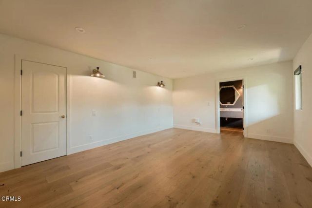 3250 Coldwater Canyon Avenue, Los Angeles, CA 91604