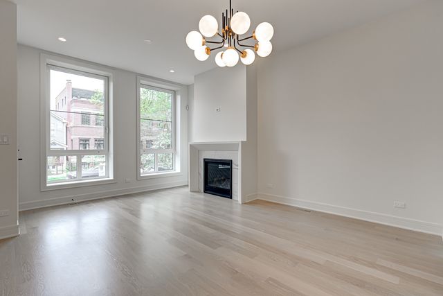 2026 N Orleans Street 1N, Chicago, IL 60614