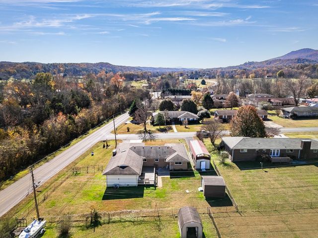 16 Japonica Street, Flintstone, GA 30725