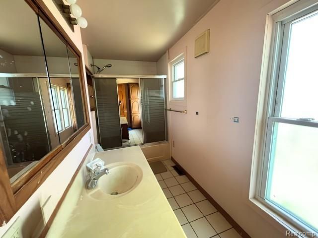 109 Cogshall Street, Holly Village, MI 48442