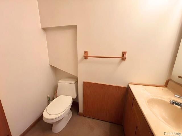 109 Cogshall Street, Holly Village, MI 48442