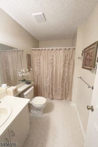 84 Robertson Way, Lincoln Park Boro, NJ 07035