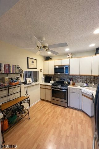 84 Robertson Way, Lincoln Park Boro, NJ 07035