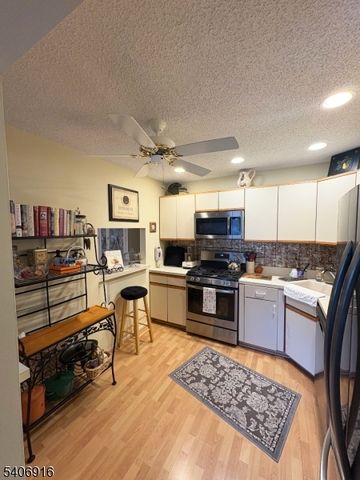 84 Robertson Way, Lincoln Park Boro, NJ 07035