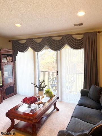 84 Robertson Way, Lincoln Park Boro, NJ 07035