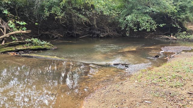 50 Upper East Valley Rd, Pikeville, TN 37367