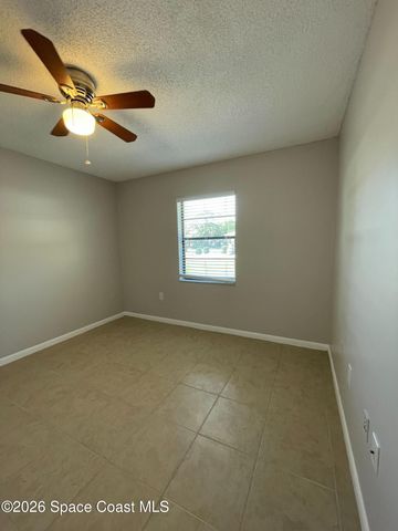 215 Driskell Street NE, Palm Bay, FL 32907