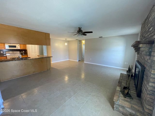 215 Driskell Street NE, Palm Bay, FL 32907