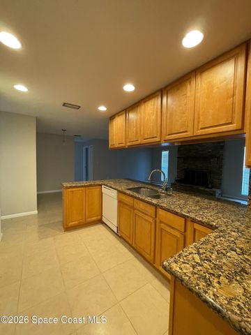 215 Driskell Street NE, Palm Bay, FL 32907