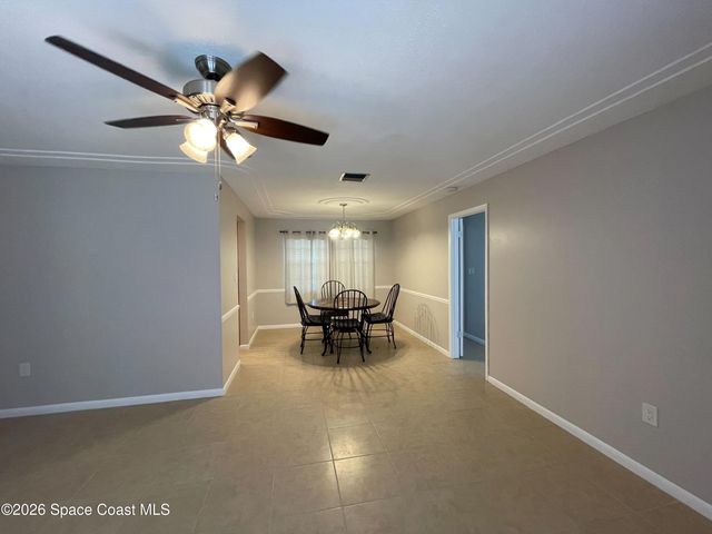 215 Driskell Street NE, Palm Bay, FL 32907