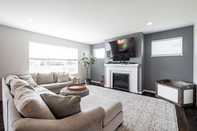 N61W21633 Legacy TRAIL, Menomonee Falls, WI 53051