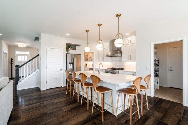 N61W21633 Legacy TRAIL, Menomonee Falls, WI 53051