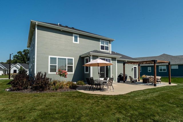 N61W21633 Legacy TRAIL, Menomonee Falls, WI 53051