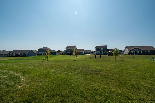 N61W21633 Legacy TRAIL, Menomonee Falls, WI 53051