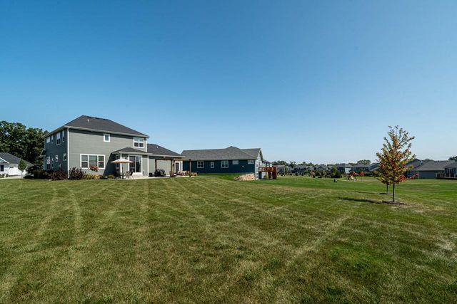 N61W21633 Legacy TRAIL, Menomonee Falls, WI 53051