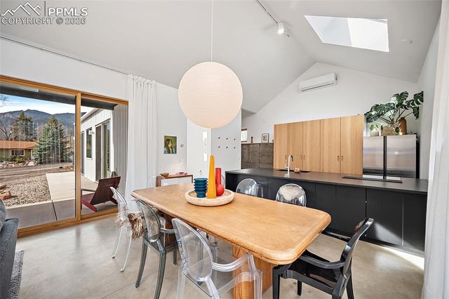 3328 W Bijou Street, Colorado Springs, CO 80904